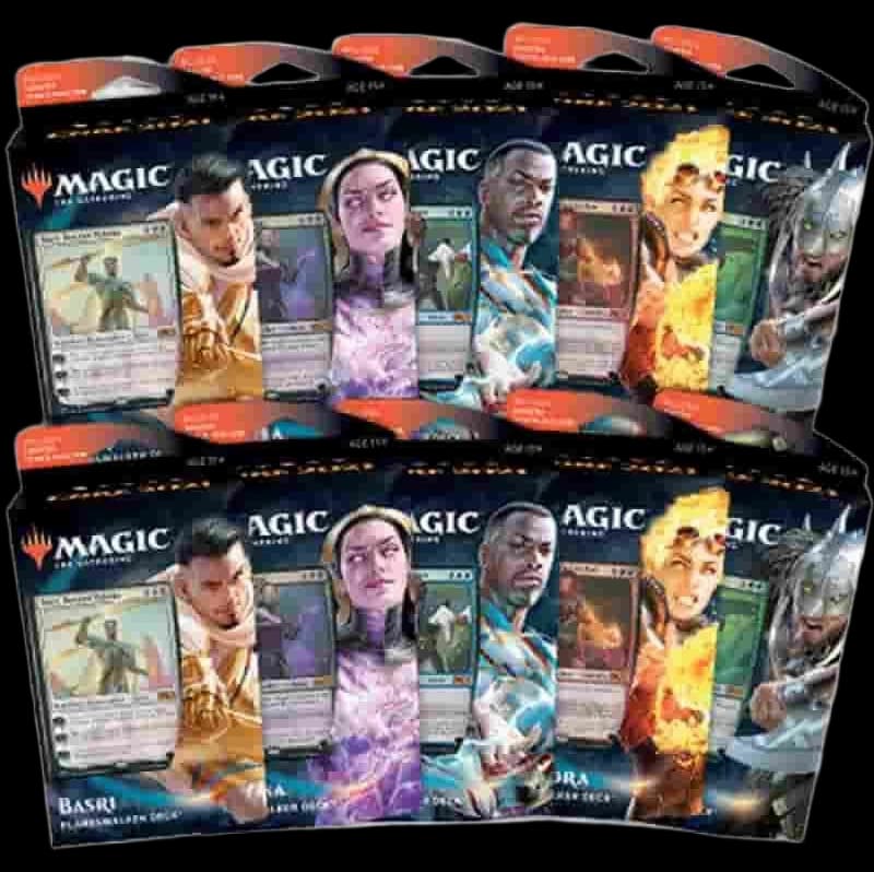 Core Set 2021 - Planeswalker Deck Display